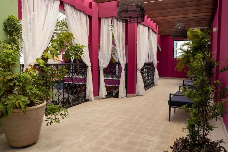 Bed & Breakfast Exotica Boutique Hotel