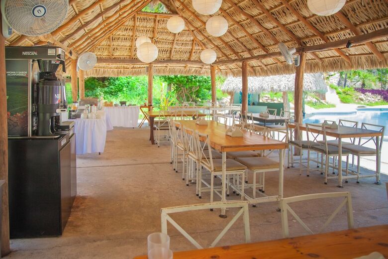 Hotel Biul�