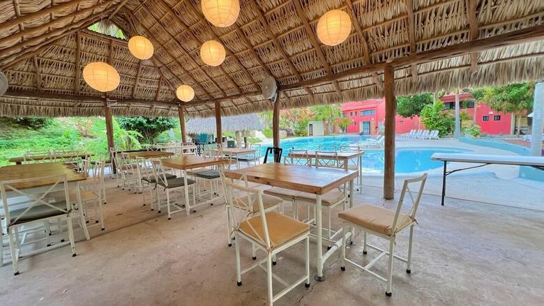 Hotel Biul�