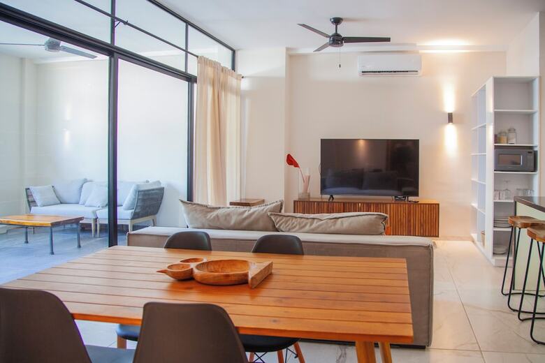 Hotel Biul�