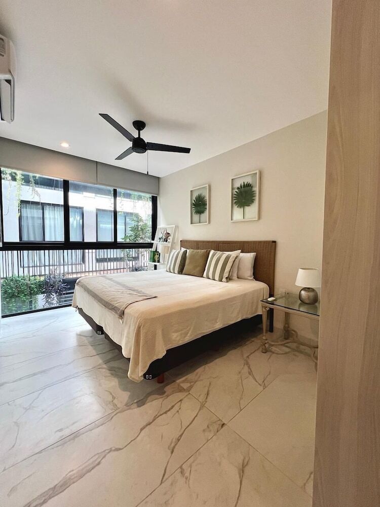 Hotel Biul�