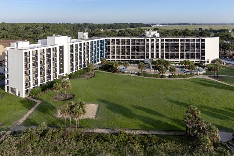 The Ellie Beach Resort Myrtle Beach, Tapestry By Hilton