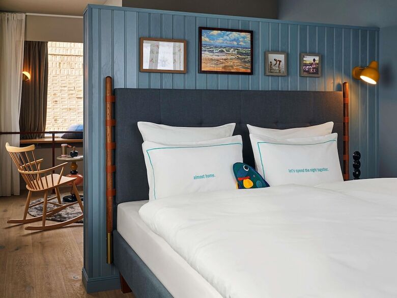 25hours Hotel Paper Island