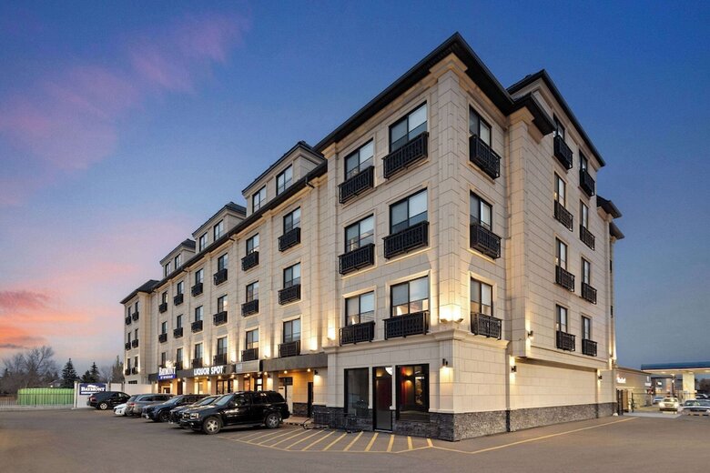 Hotel Baymont By Wyndham West Edmonton