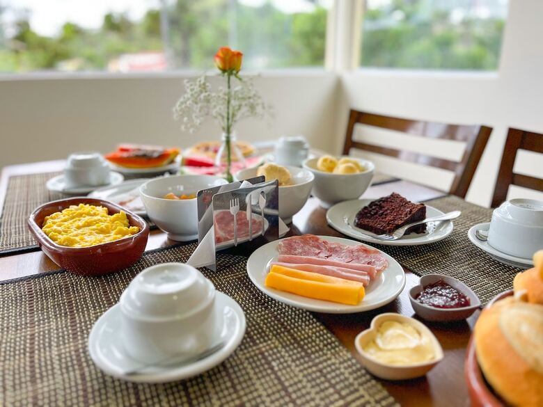 Bed & Breakfast Pousadinha Campos
