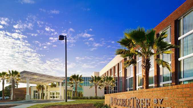 Doubletree Hotel & Suites Charleston Airport