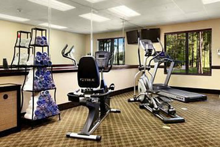 Hotel Wingate By Wyndham Charleston