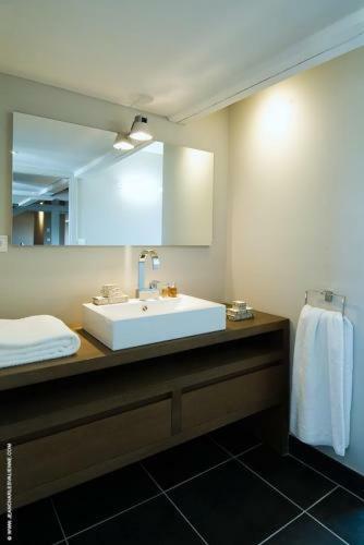 Pol Hotel