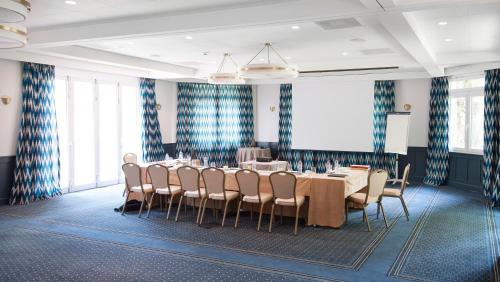 Hotel Le Manoir H�tel