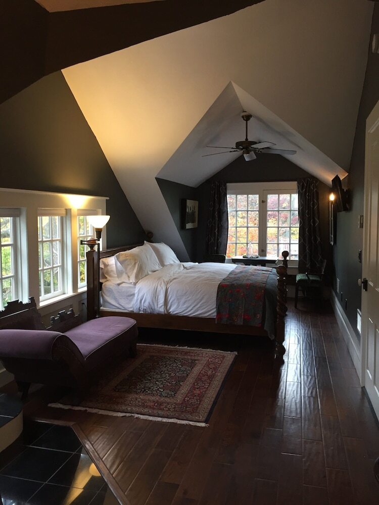 Bed & Breakfast Judson Heath Colonial Inn