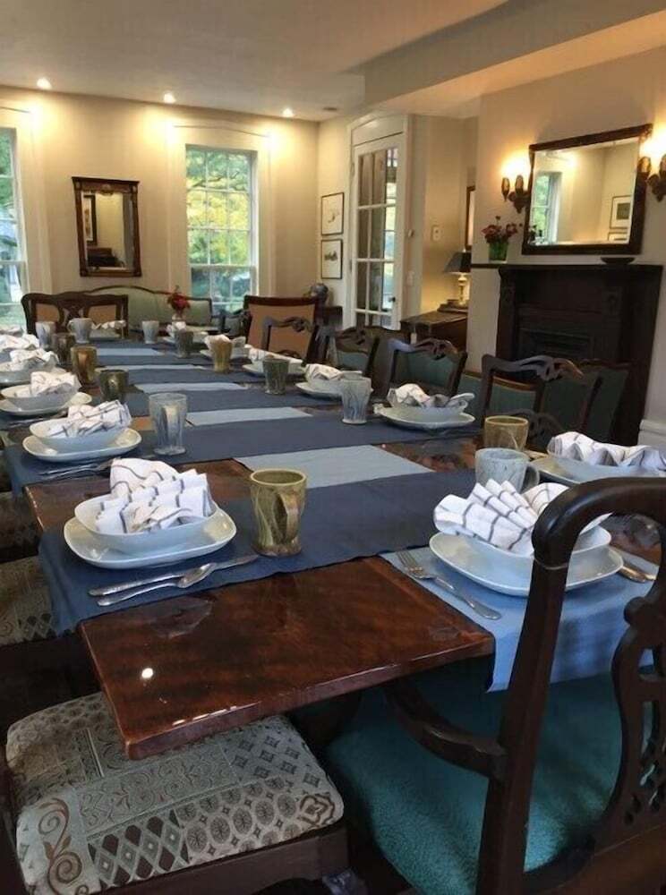 Bed & Breakfast Judson Heath Colonial Inn