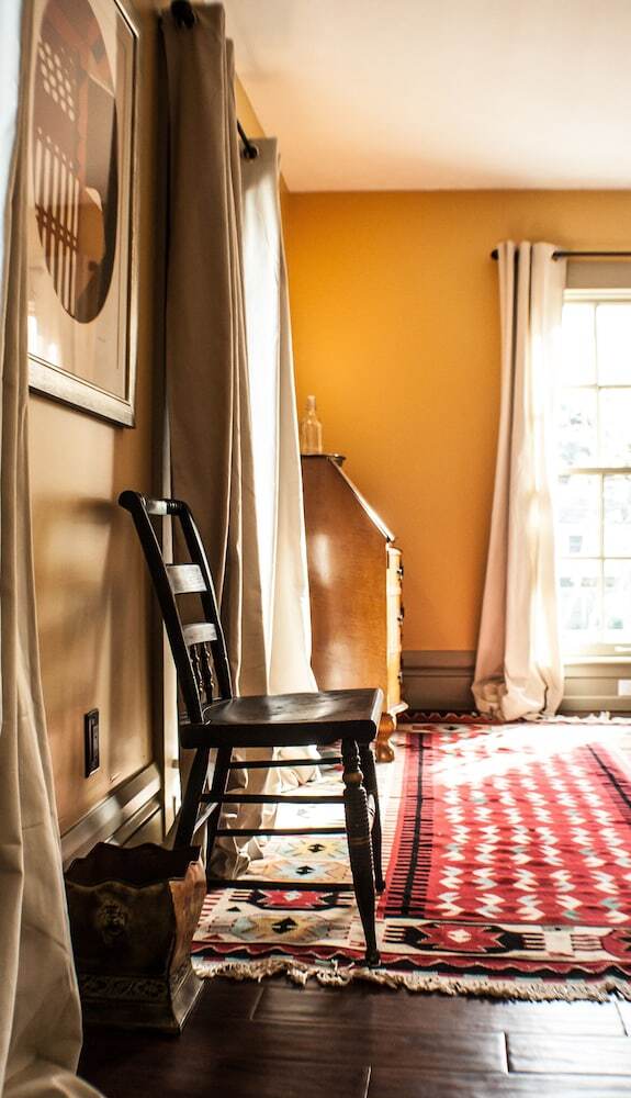 Bed & Breakfast Judson Heath Colonial Inn