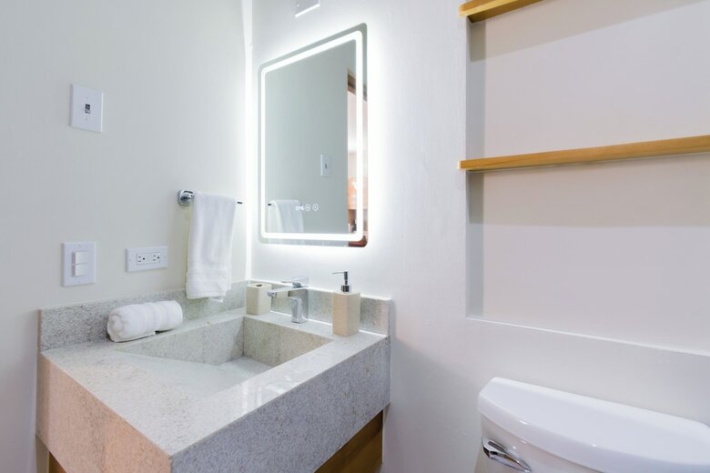 Hotel Josefa Suites
