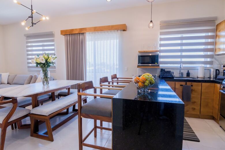 Hotel Josefa Suites