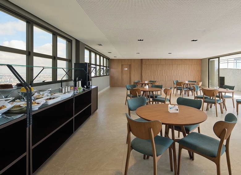Palazzo Torquetti Condo Hotel E Eventos