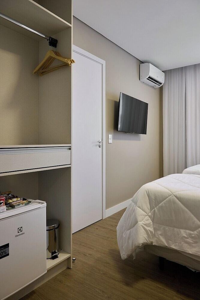 Palazzo Torquetti Condo Hotel E Eventos
