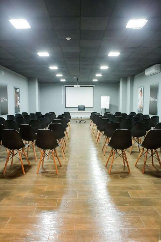 Hotel Esuites Sorocaba