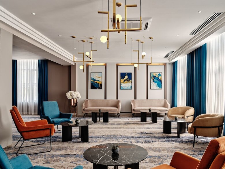 Hotel Crowne Plaza Tashkent By Ihg