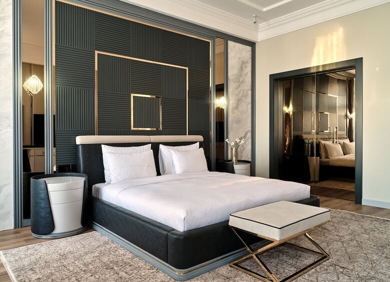 Hotel Crowne Plaza Tashkent By Ihg