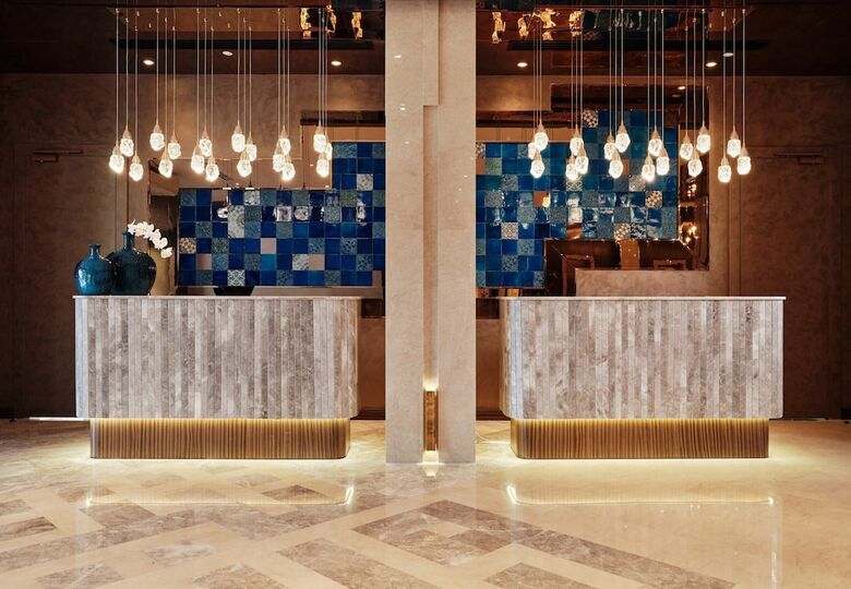 Hotel Crowne Plaza Tashkent By Ihg