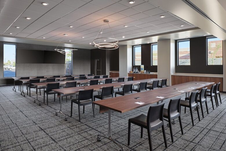 Hotel Towneplace Suites By Marriott Tempe