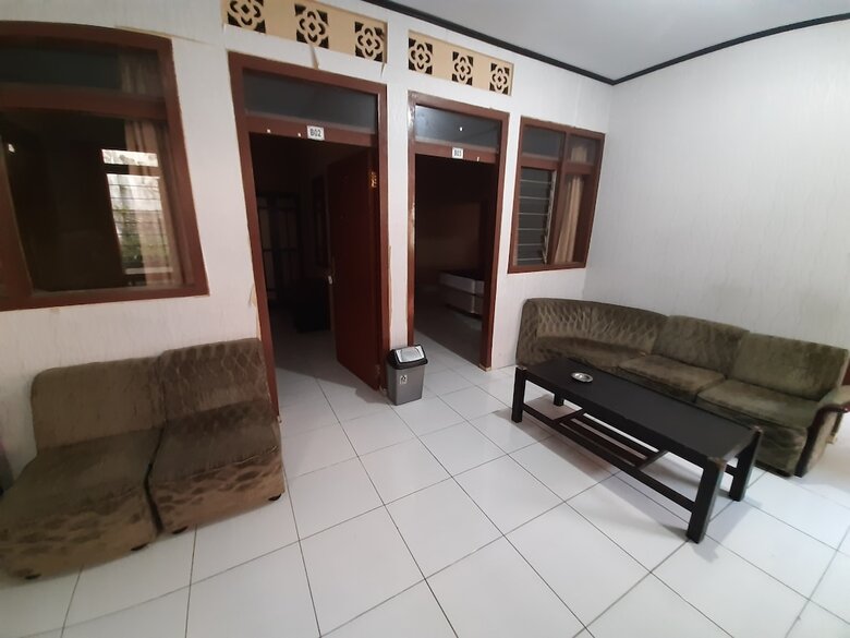 Hotel Oyo 93135 Wisma Bayt Hikmah