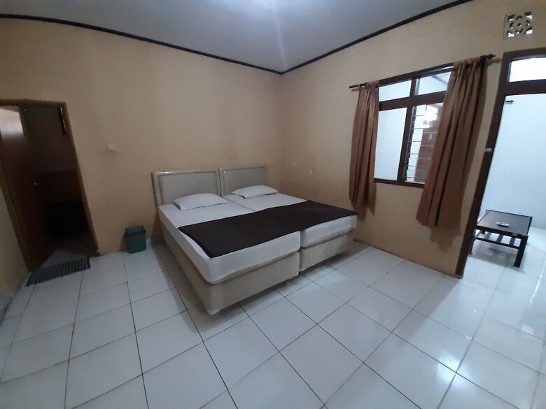 Hotel Oyo 93135 Wisma Bayt Hikmah