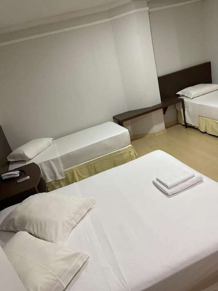Abbas Hotel