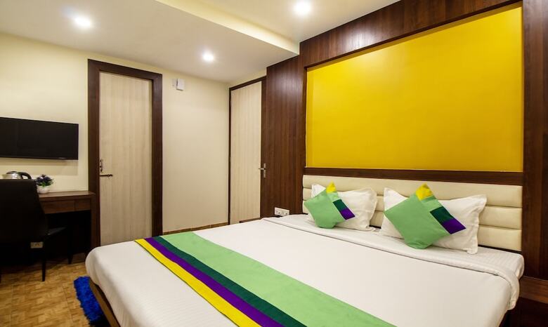 Hotel Treebo Royal Orbit, Metropoliton