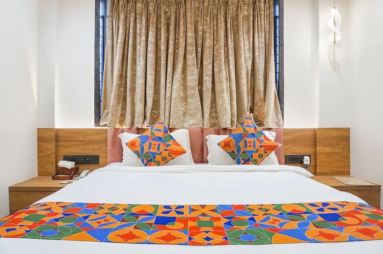 Hotel Oriva Shourya Residency