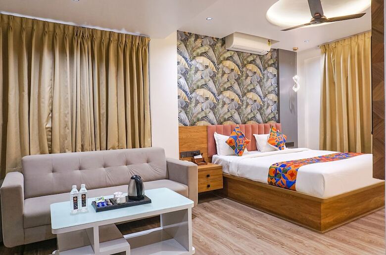 Hotel Oriva Shourya Residency