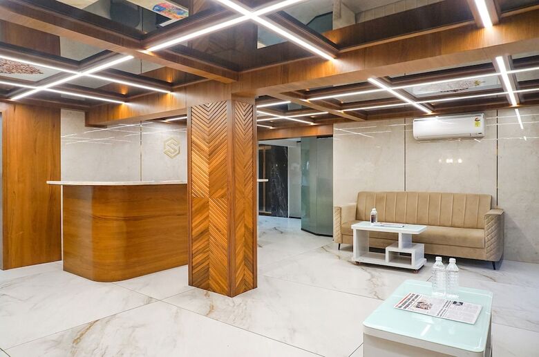 Hotel Oriva Shourya Residency