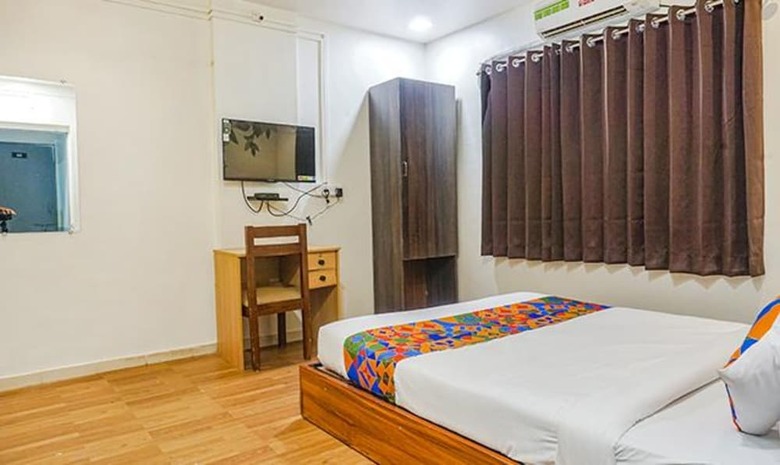 Fabhotel Aursai
