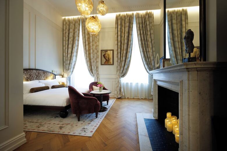 Hotel Fleur De Ville