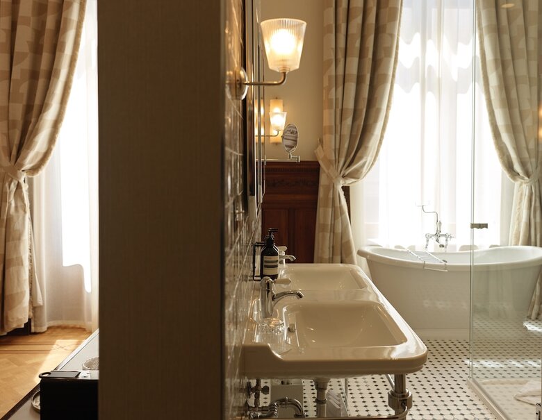 Hotel Fleur De Ville
