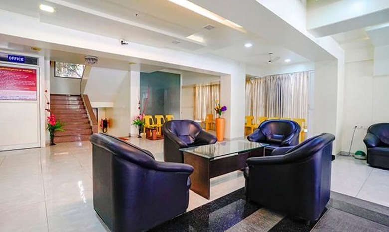Fabhotel Happy Stay