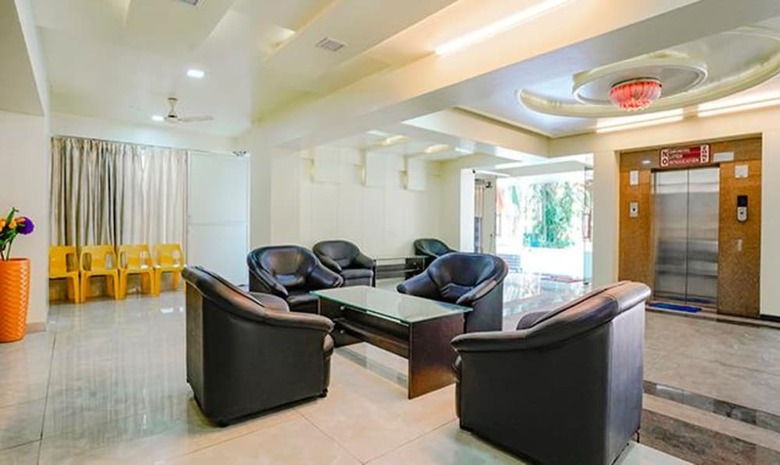 Fabhotel Happy Stay