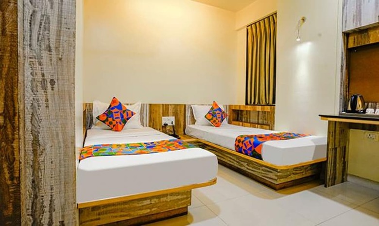 Fabhotel Happy Stay