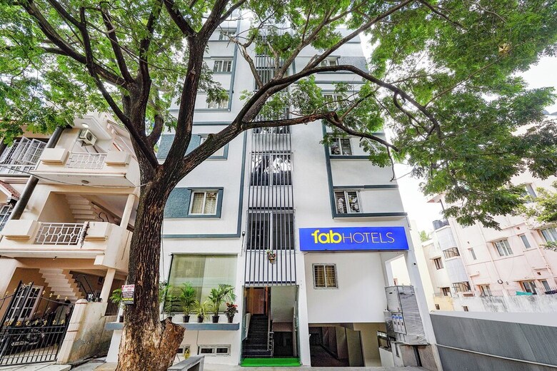 Fabhotel Happy Home Stay