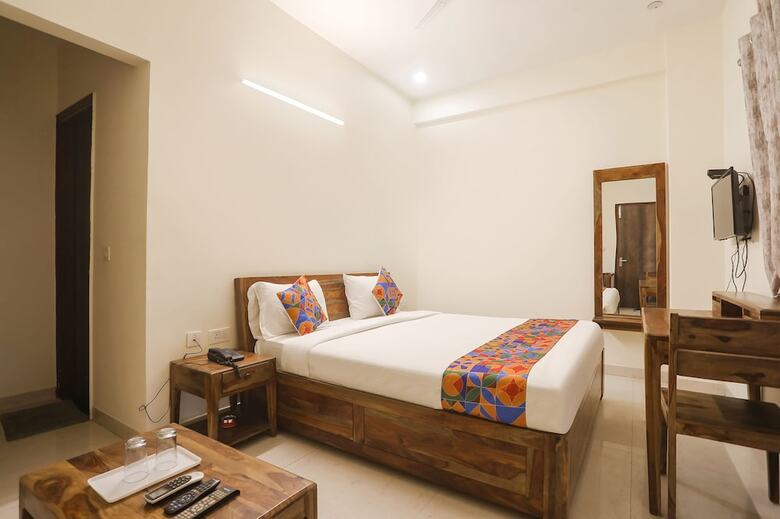 Fabhotel The Avasa