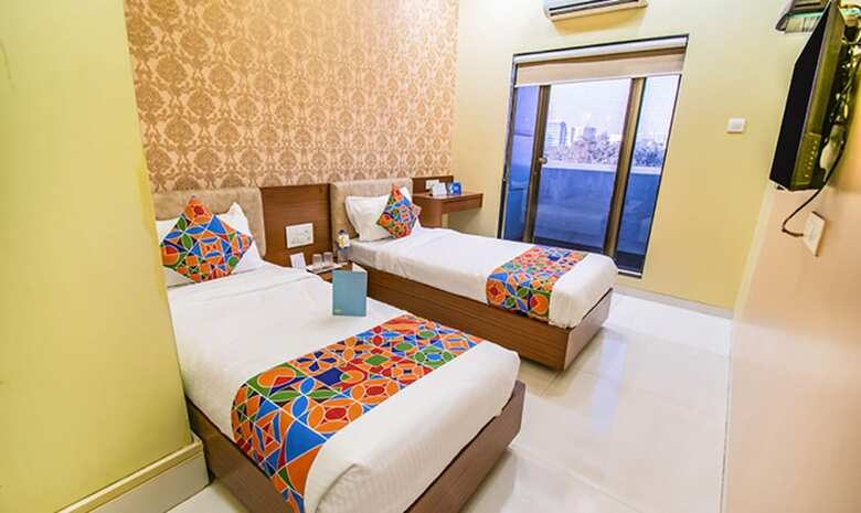 Fabhotel Seven Hills
