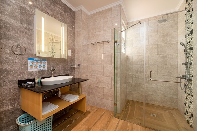 Aparthotel Royale Suites By Arc Royale Luxury Apts