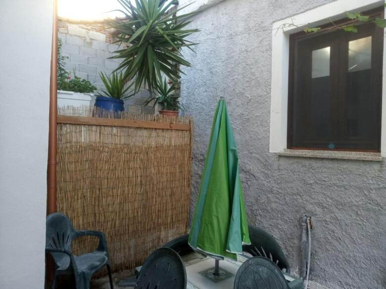 Bed & Breakfast Studio For Holiday