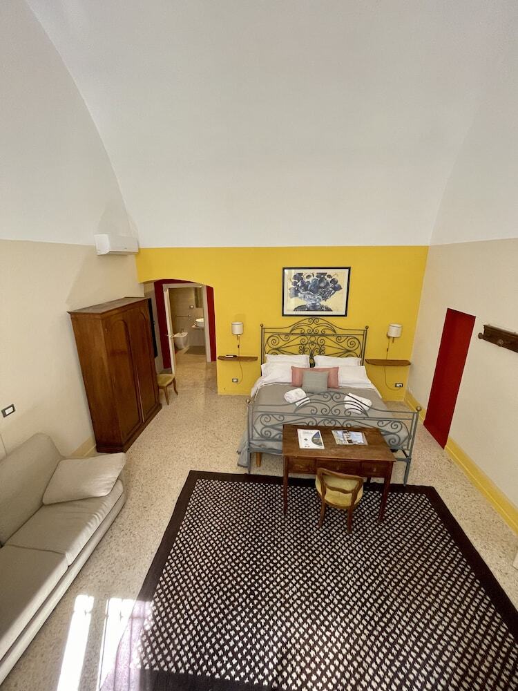 Bed & Breakfast 4 Balconi Rooms- Dimora Arditi