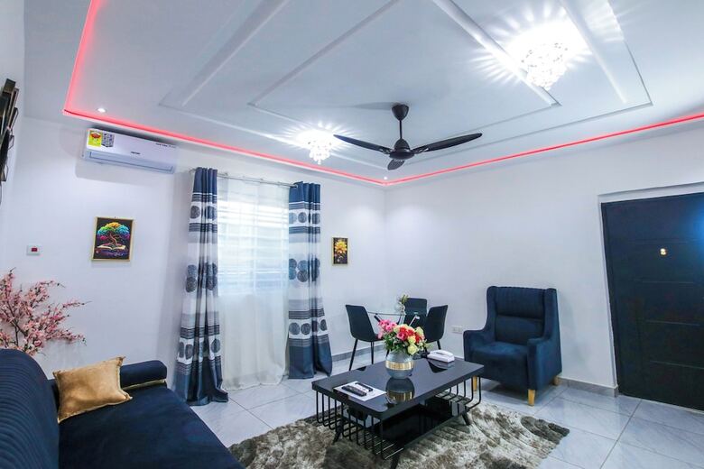 Aparthotel De Ace Court