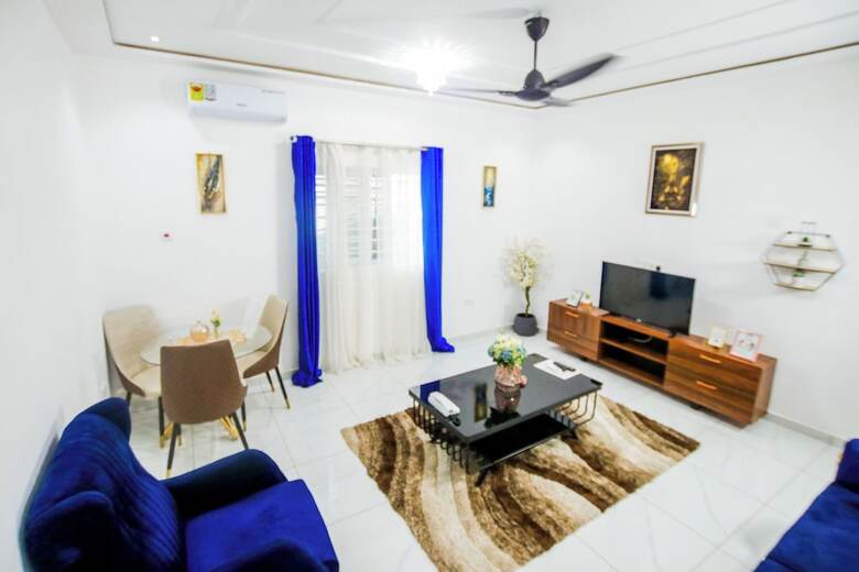 Aparthotel De Ace Court