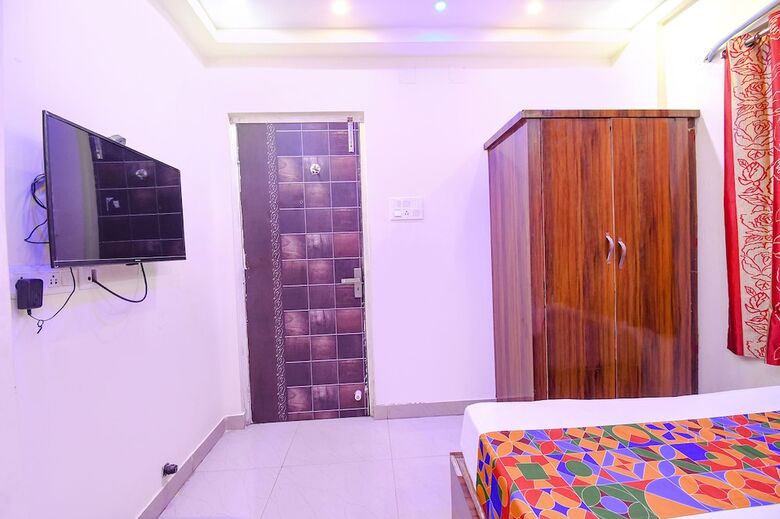 Hotel Fabexpress Rs Villa