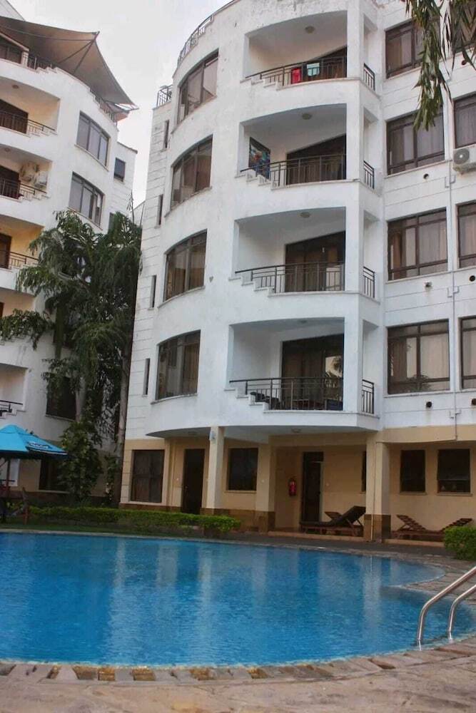 Aparthotel Lux Suites Impala Holiday Apartments