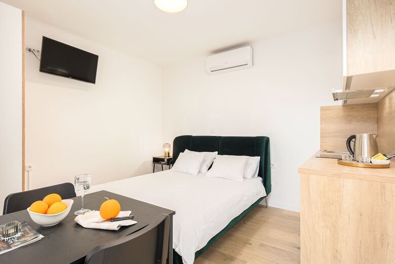 Room-apartments & Rooms Buble - Studio W