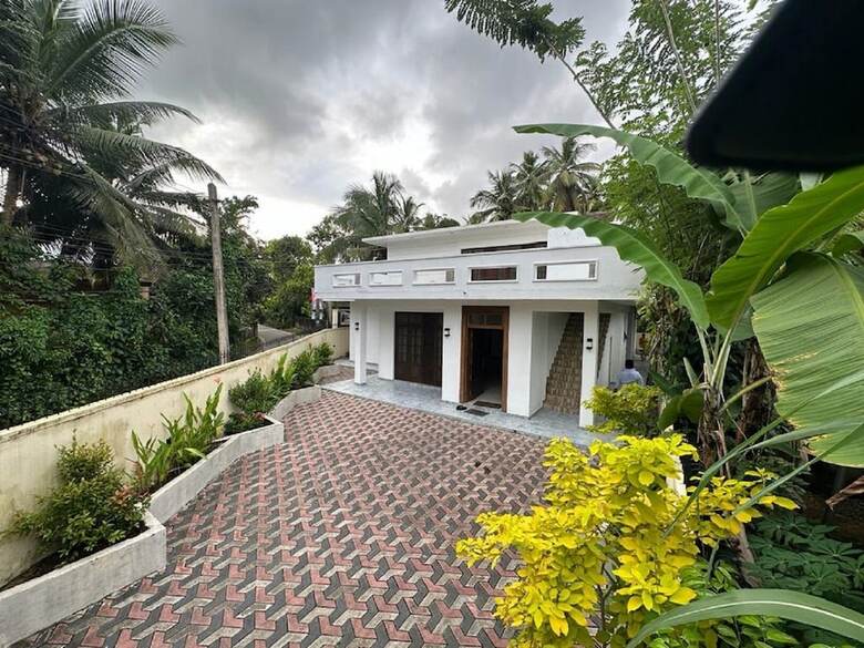 Kaduwela Layathraa